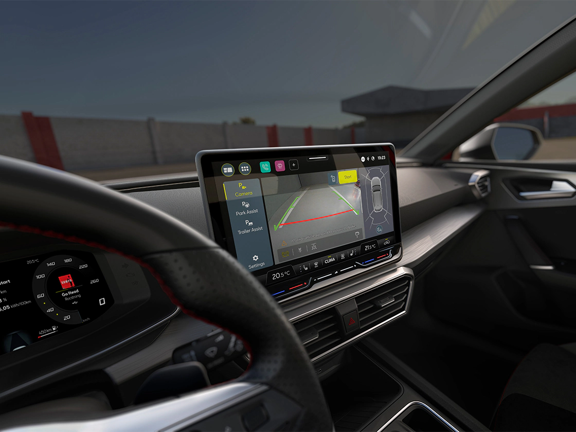 Gelişmiş Ekran ve Açılabilir Cam Tavan Gelişmiş Ekran ve Açılabilir Cam Tavan